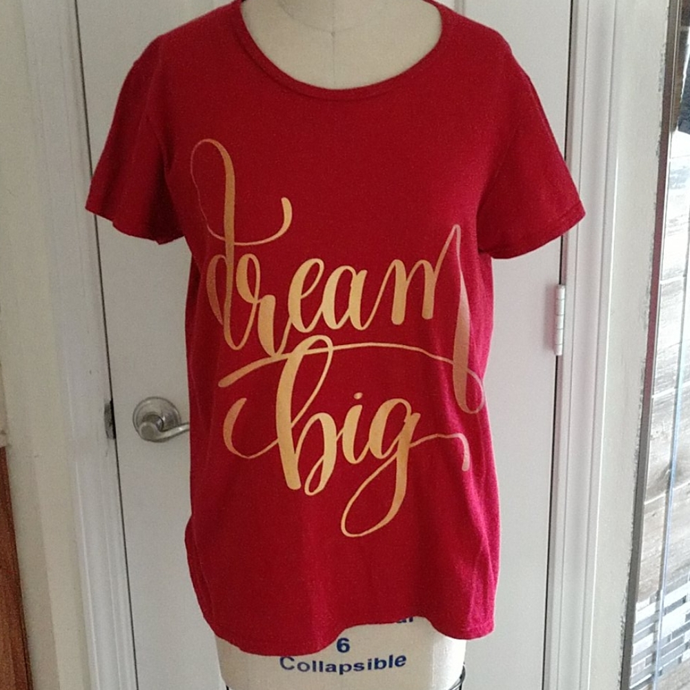 Dream Big inspirational tee sz Lrg guc